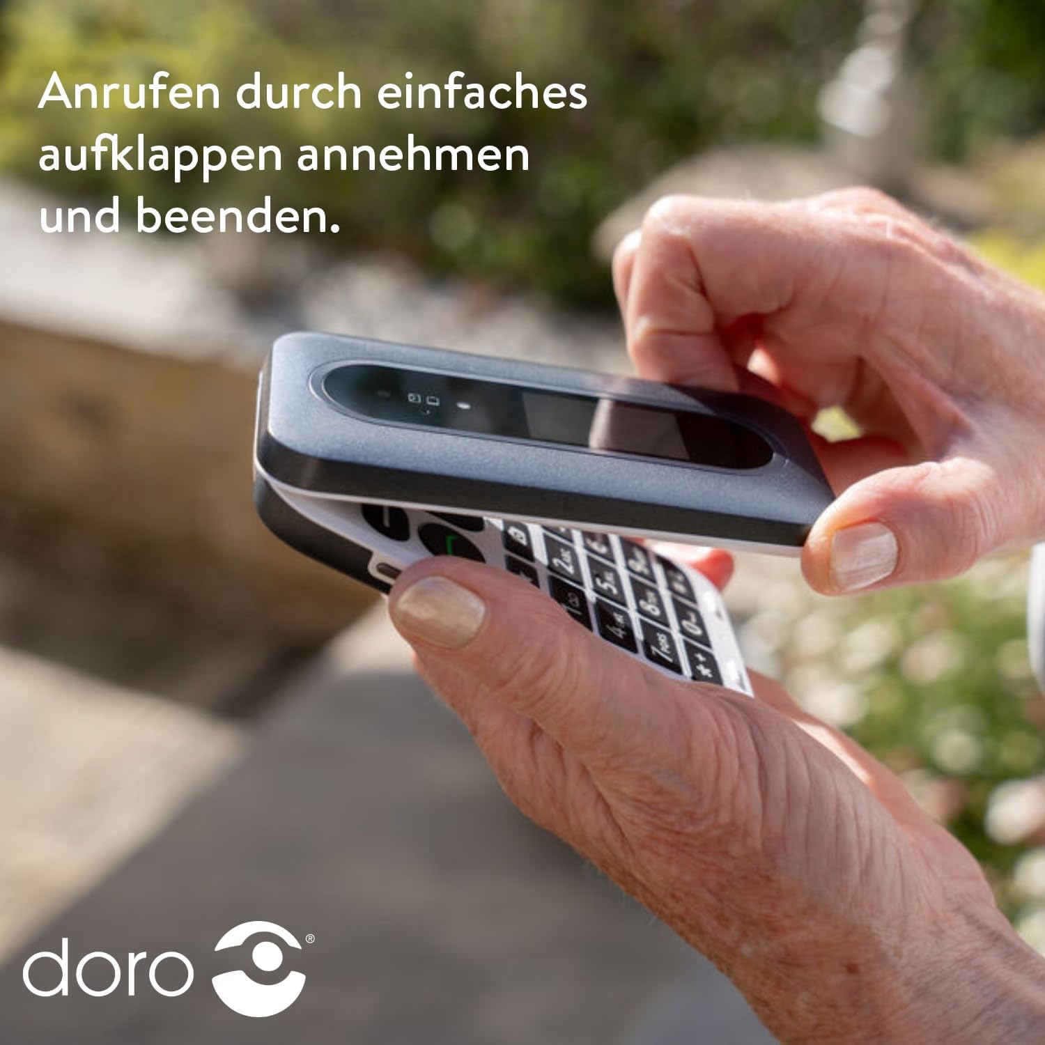 Doro - Leva L30 - Senior Mobile Phone - 4G Folding Mobile Phone without Contract - External Display - HD Audio Quality - Camera - Emergency Button with GPS - Including Charging Station - Black/White – Bild 6