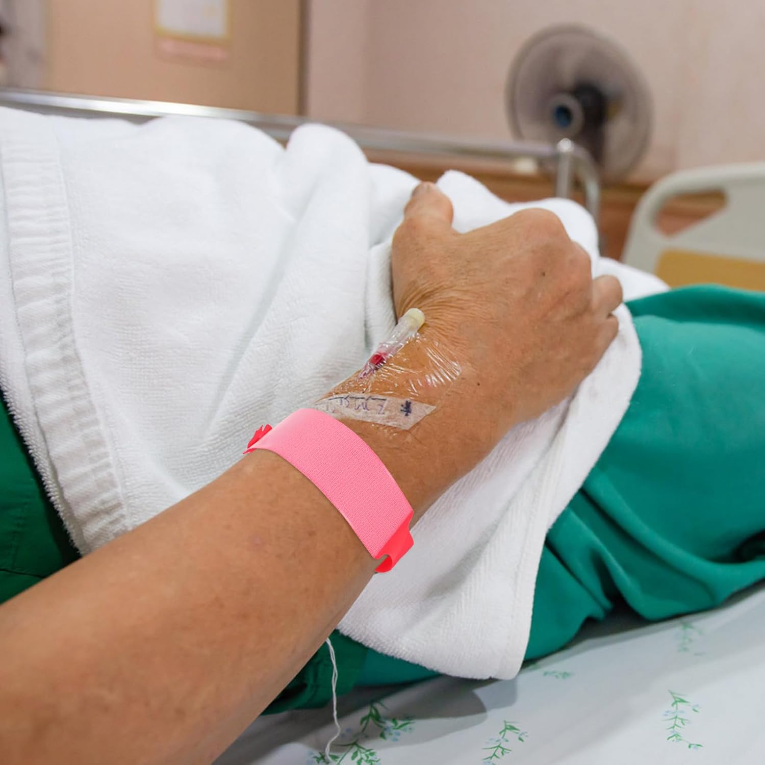 Hohopeti 100 Stück Einweg Pvc Patienten Id Armbänder aus Weichem Material Hautfreundlich Sicherer Sitz für Senioren und Krankenhausgebrauch – Bild 5